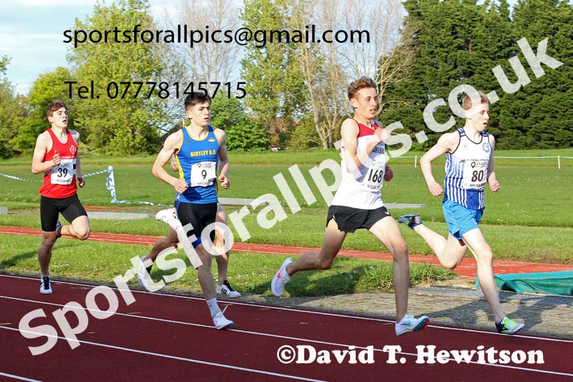 800 metres, 2021 North East Grand Prix No. 2, Monkton, Wednesday, May 19th. Photo: David T. Hewitson/Sports for All Pics